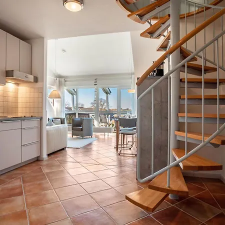 Seeblick Apartment *